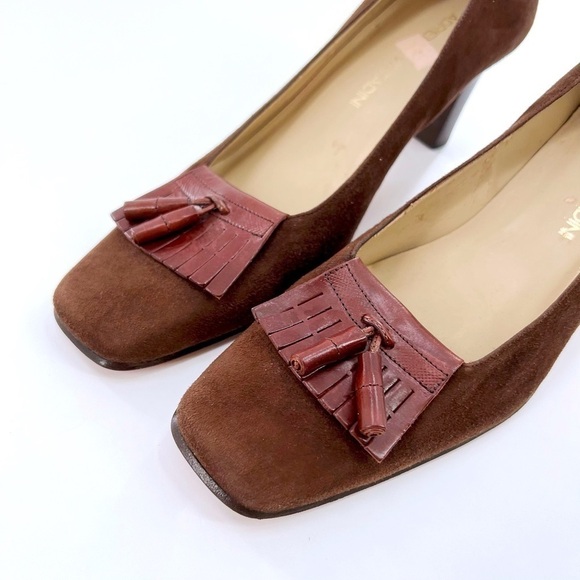 Adrienne Vittadini Brown Suede Womens 9.5 B  Tassel Loafer Heel vintage - Picture 9 of 14